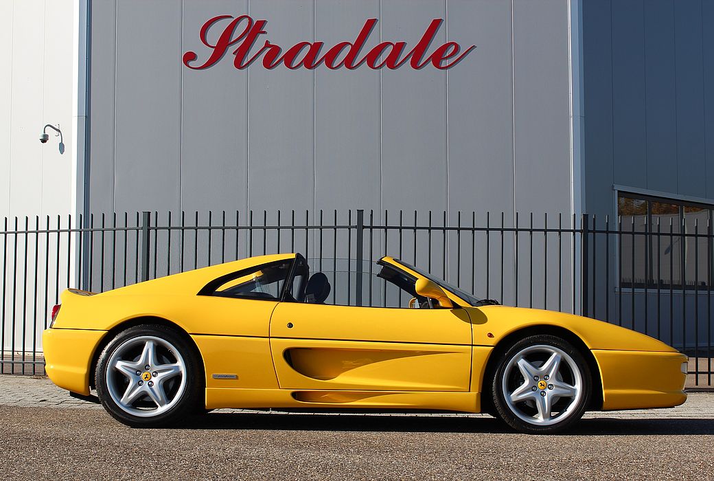 Ferrari F355 GTS Giallo 1996