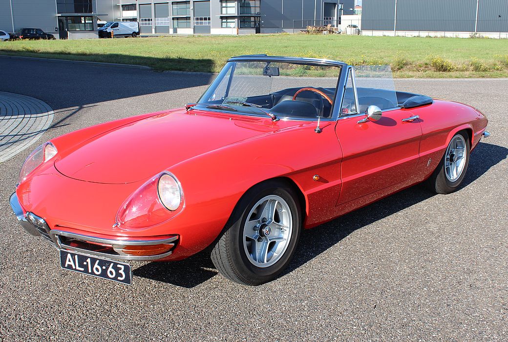 Alfa Romeo Duetto Spider 1750