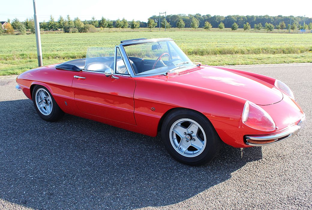 Alfa Romeo Duetto Spider 1750