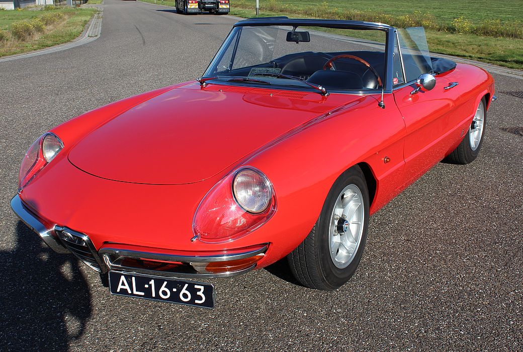 Alfa Romeo Duetto Spider 1750