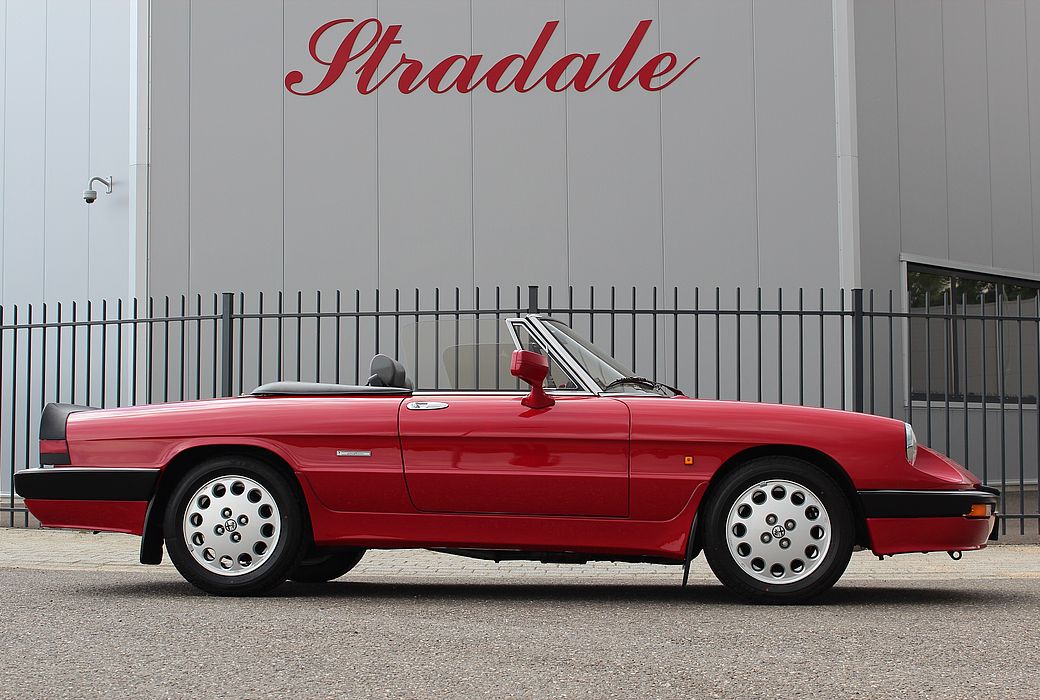 Alfa Romeo Spider Quadrifoglio