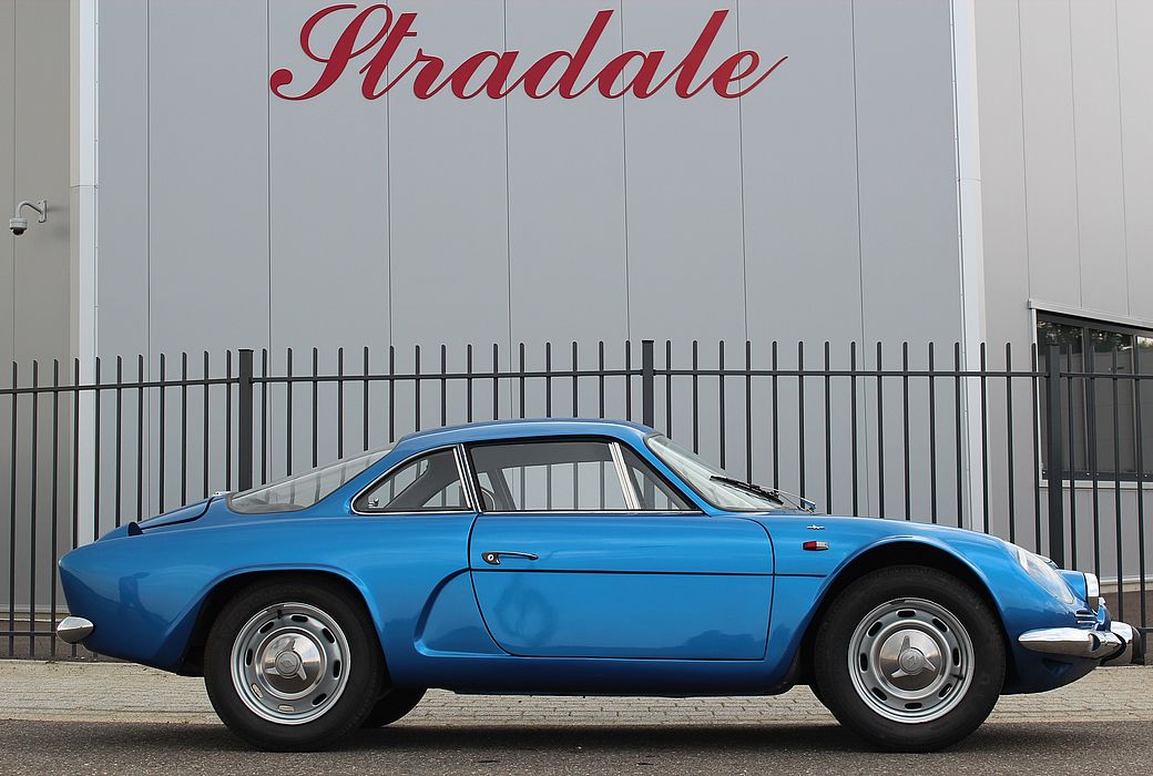 Bulgar Renault Alpine A110