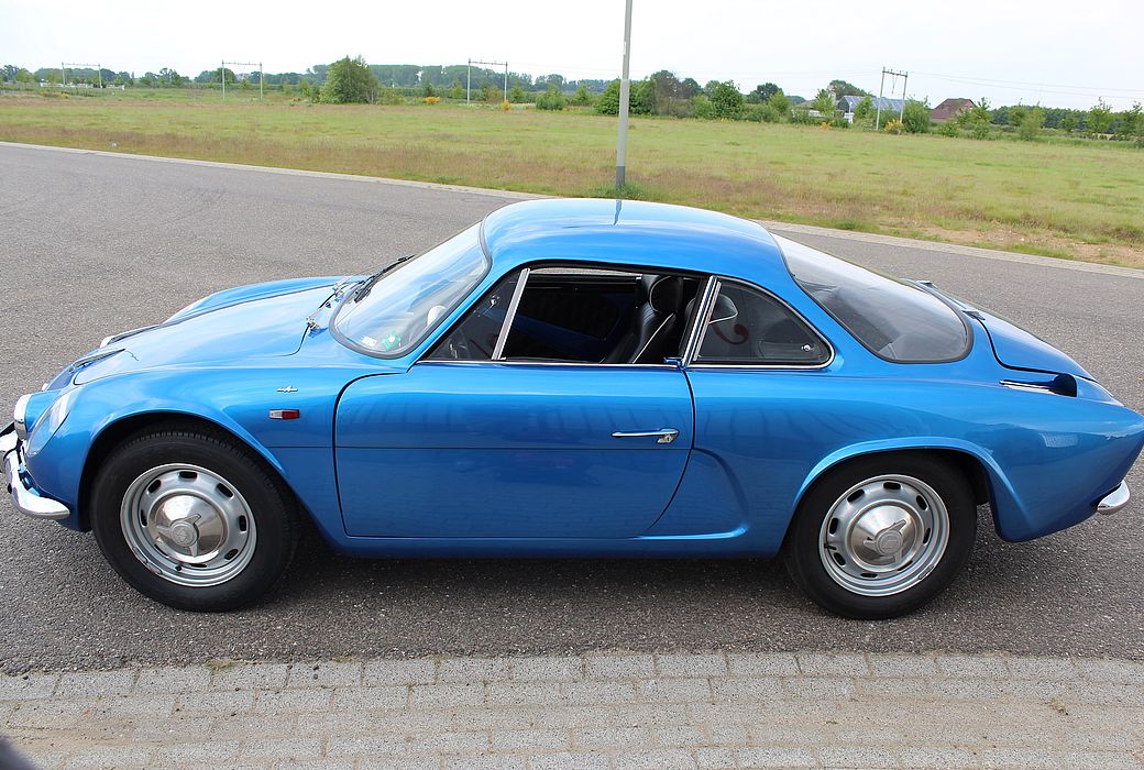 Bulgar Renault Alpine A110