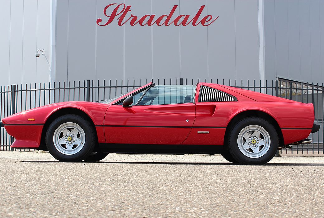 Ferrari 308 GTS QV 1985