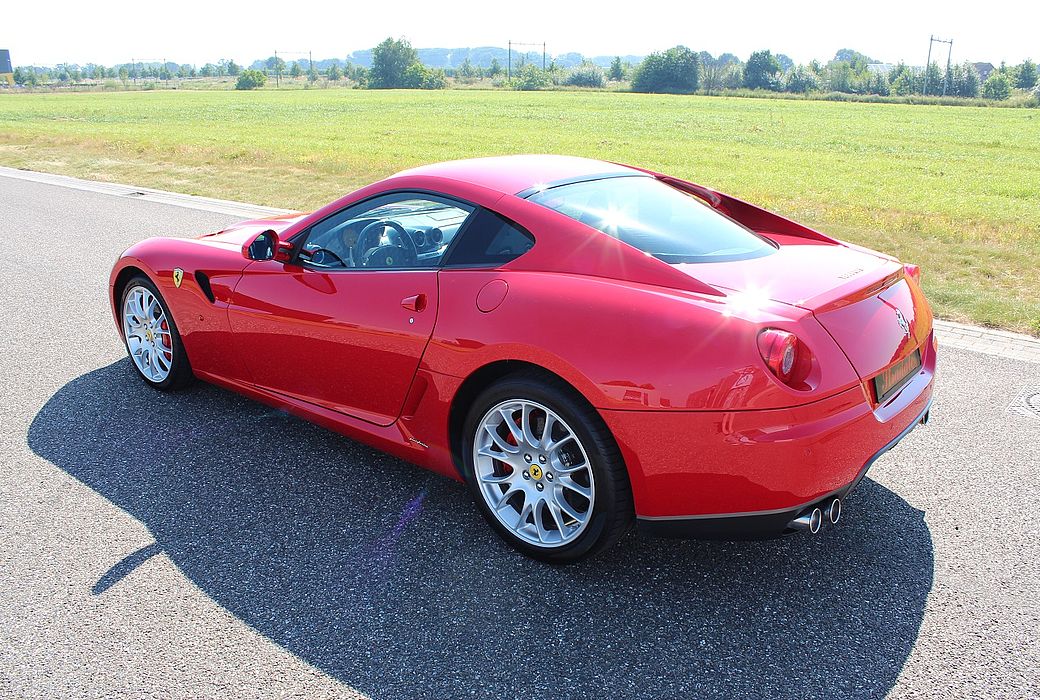 Ferrari 599 GTB Fiorano 2007 Rosso