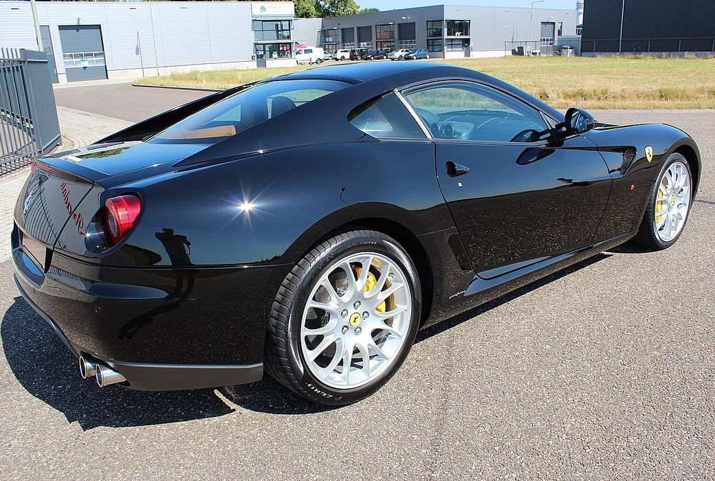 Ferrari 599 GTB Fiorano 2007 Nero