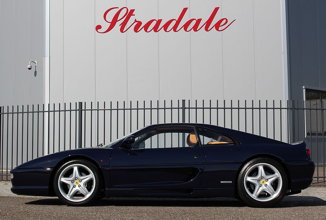 Ferrari F355 GTB 1998 Pozzi