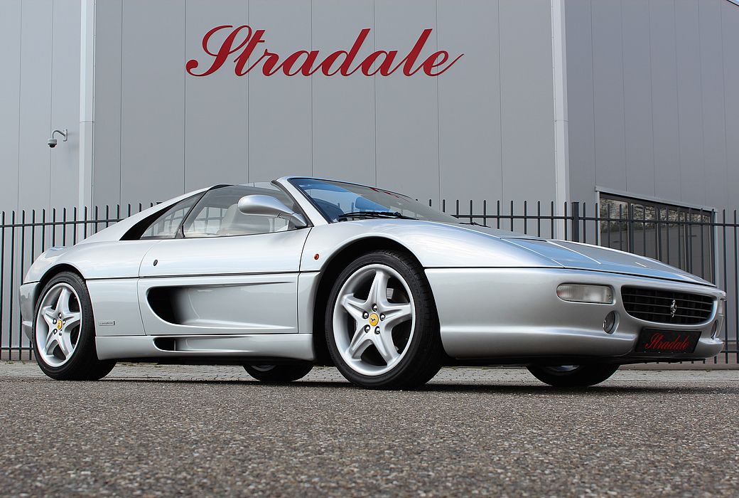 Ferrari F355 GTS 1998 Argento