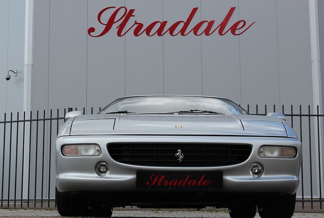 Ferrari F355 GTS 1998 Argento