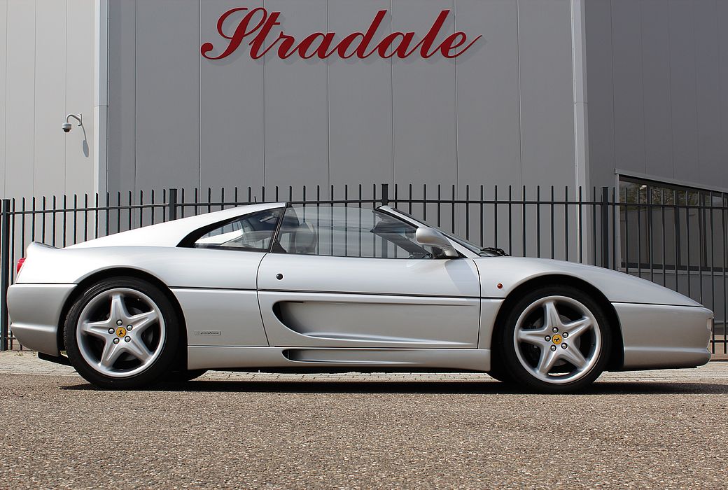 Ferrari F355 GTS 1998 Argento