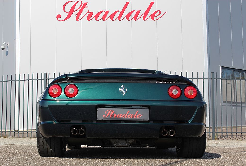 Ferrari F355 GTS 1995 Verde